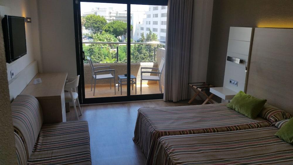 Hotel Mariant S'Illot  Ngoại thất bức ảnh